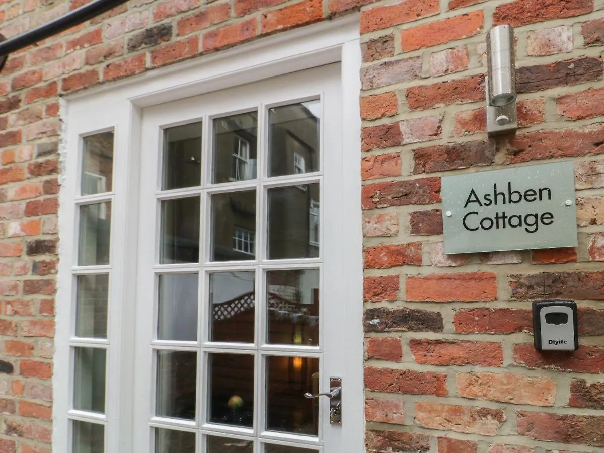 Ashben Cottage Whitby