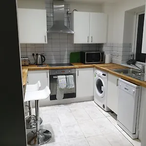 https://branwell-court.hotels-newcastle-upon-tyne.com