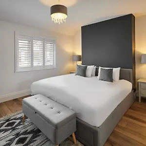  Holiday home Host & - Holme Rigg